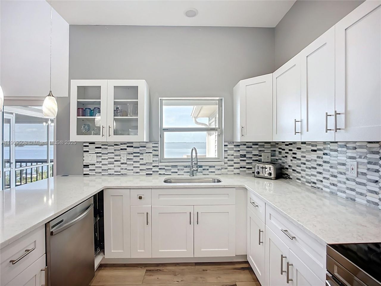 2424-2426 Bay Drive, Bradenton, FL 34207 Photo