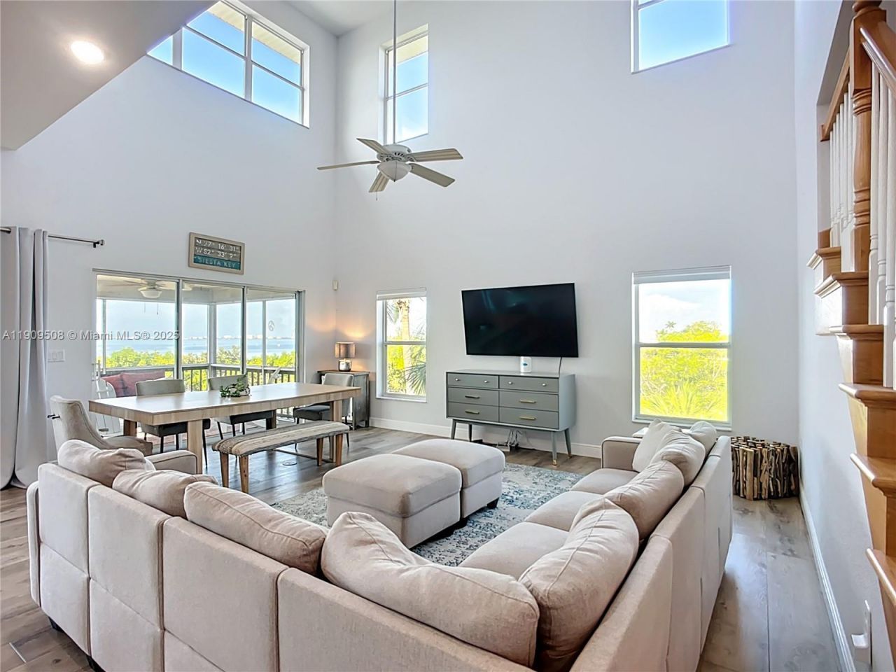 2424-2426 Bay Drive, Bradenton, FL 34207 Photo