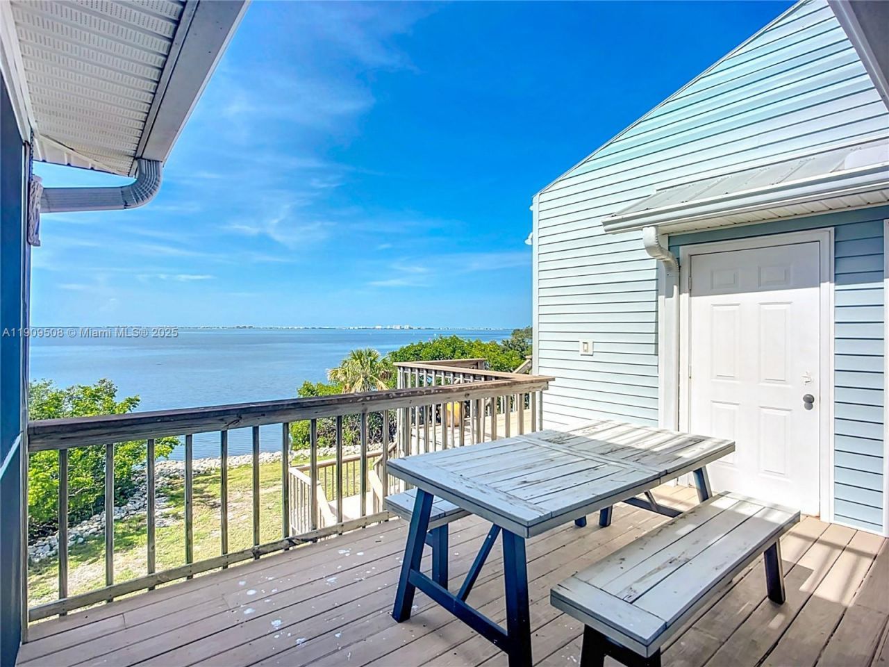 2424-2426 Bay Drive, Bradenton, FL 34207 Photo