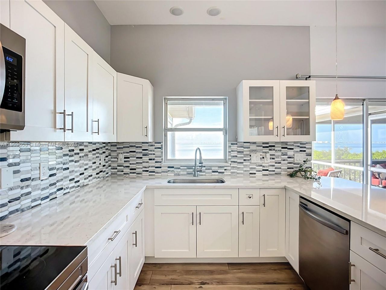 2424-2426 Bay Drive, Bradenton, FL 34207 Photo