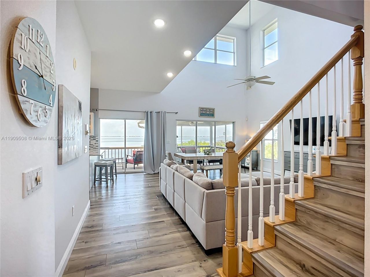 2424-2426 Bay Drive, Bradenton, FL 34207 Photo