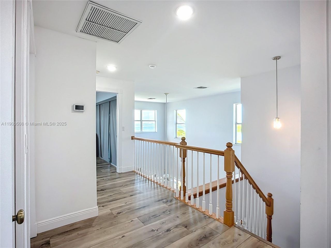 2424-2426 Bay Drive, Bradenton, FL 34207 Photo