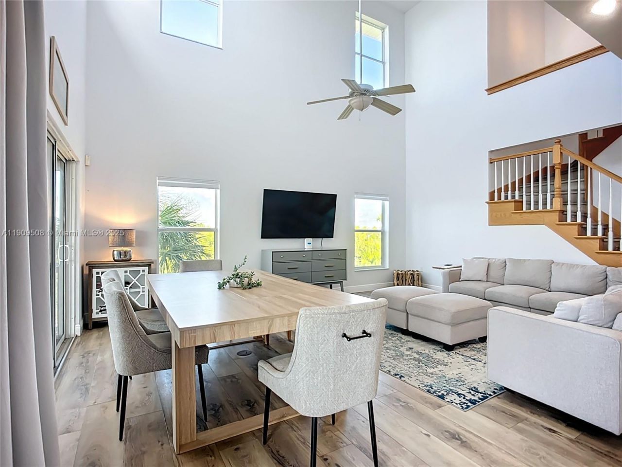 2424-2426 Bay Drive, Bradenton, FL 34207 Photo