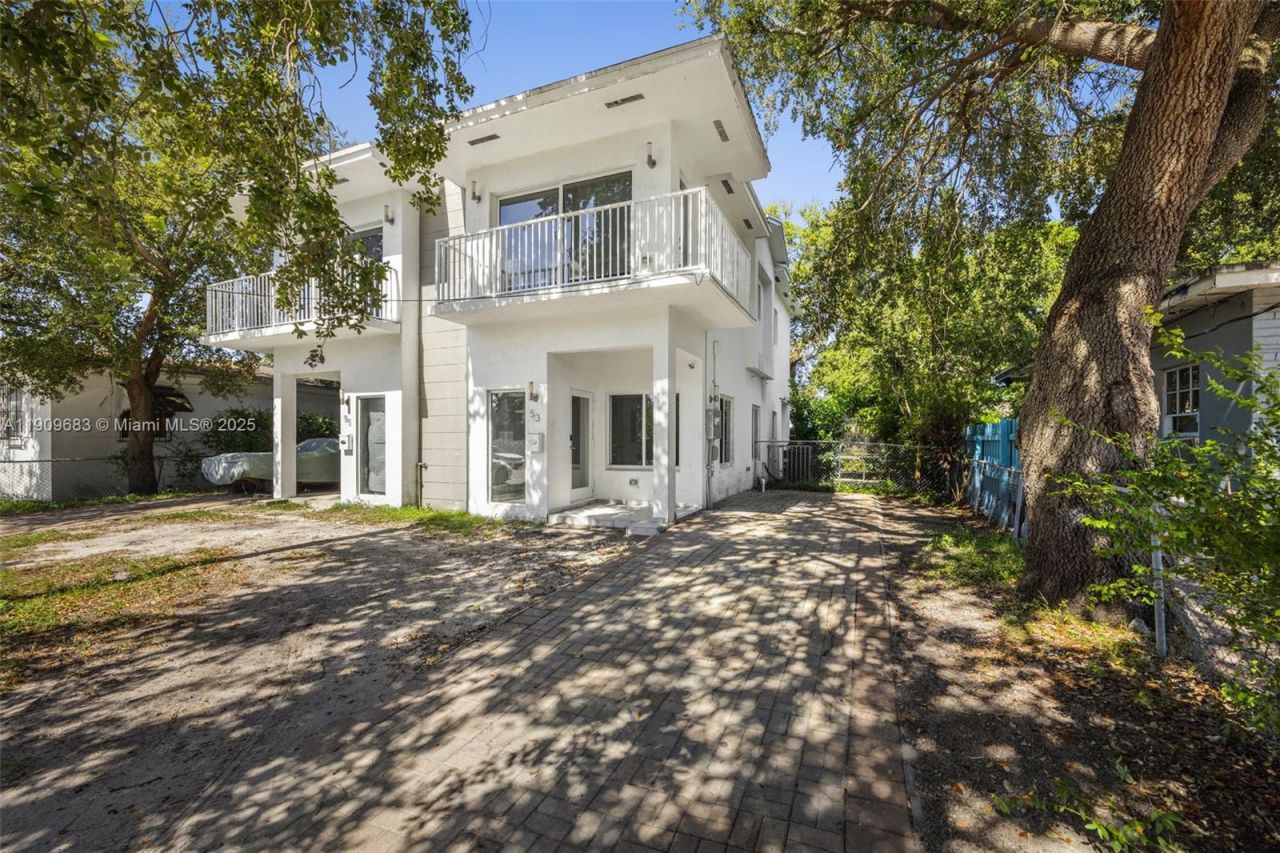 Please Call For Address, Miami, FL 33150 Photo