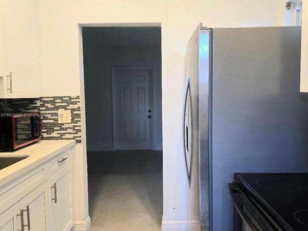 3621 SW 47th Ave, West Park, FL 33023