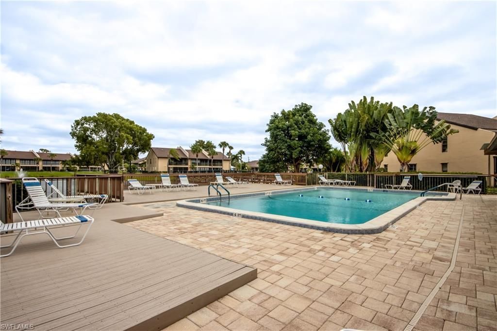 15456 Admiralty Cir , Unit 10, North Fort Myers, FL 33917 Photo