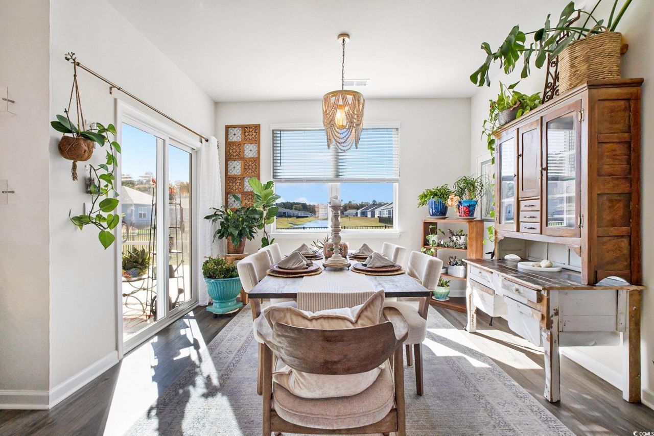 409 Samara Dr. Photo 12