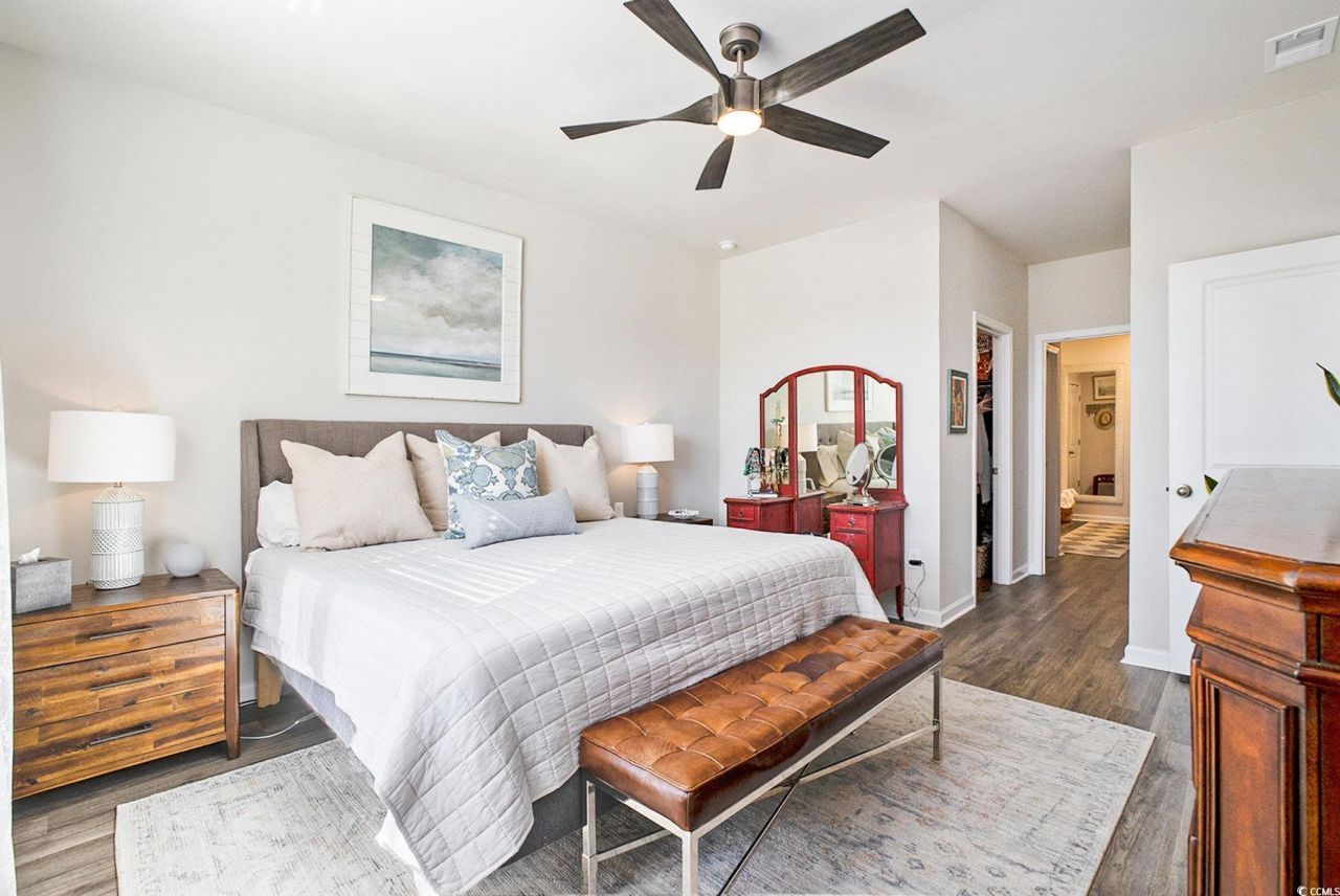 409 Samara Dr. Photo 16