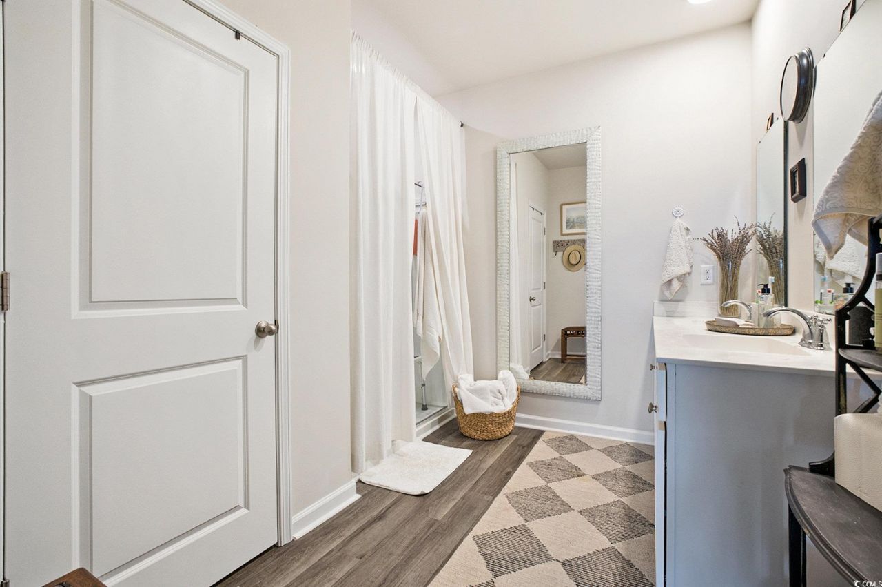 409 Samara Dr. Photo 20