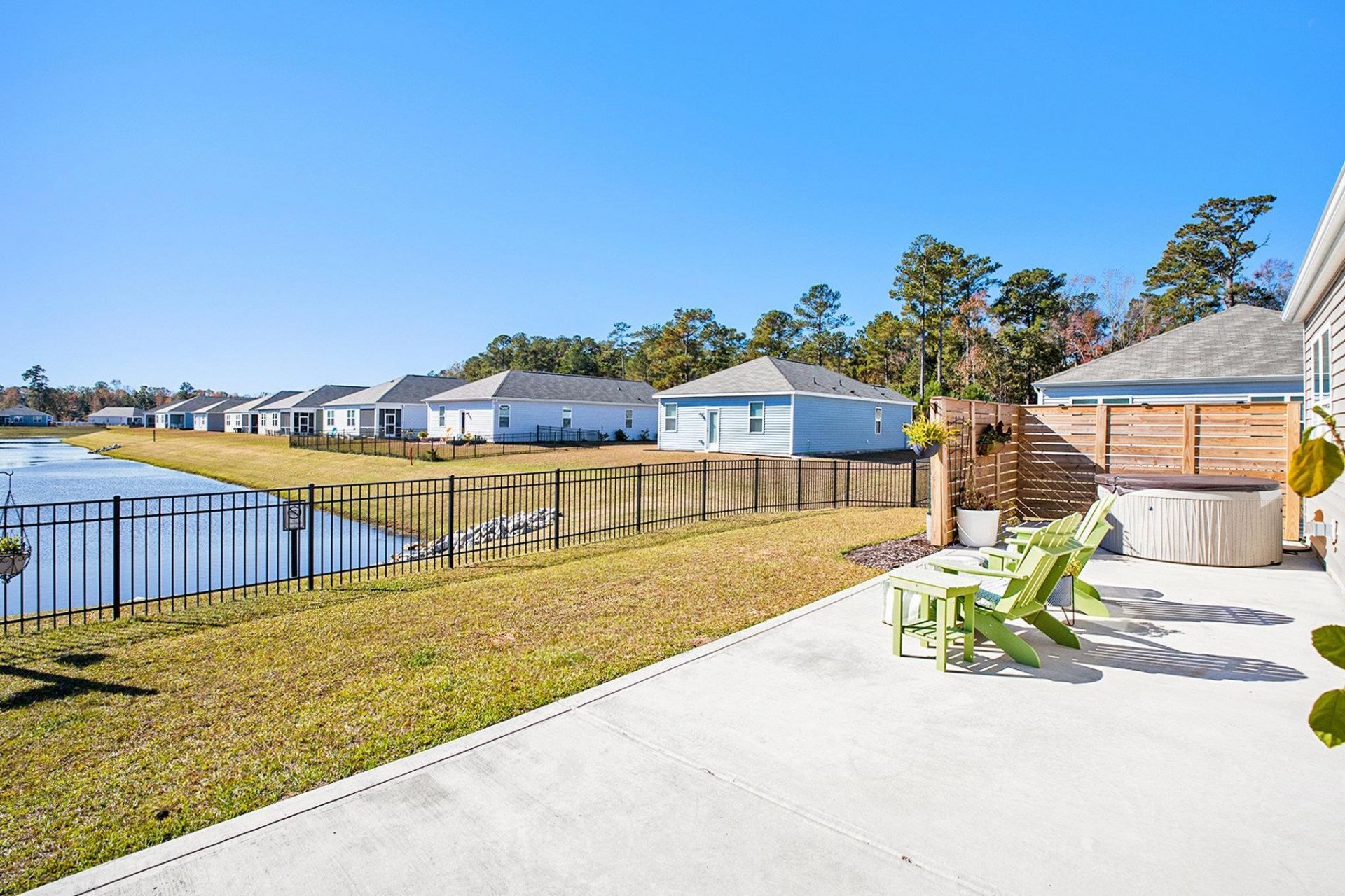 409 Samara Dr. Photo 29