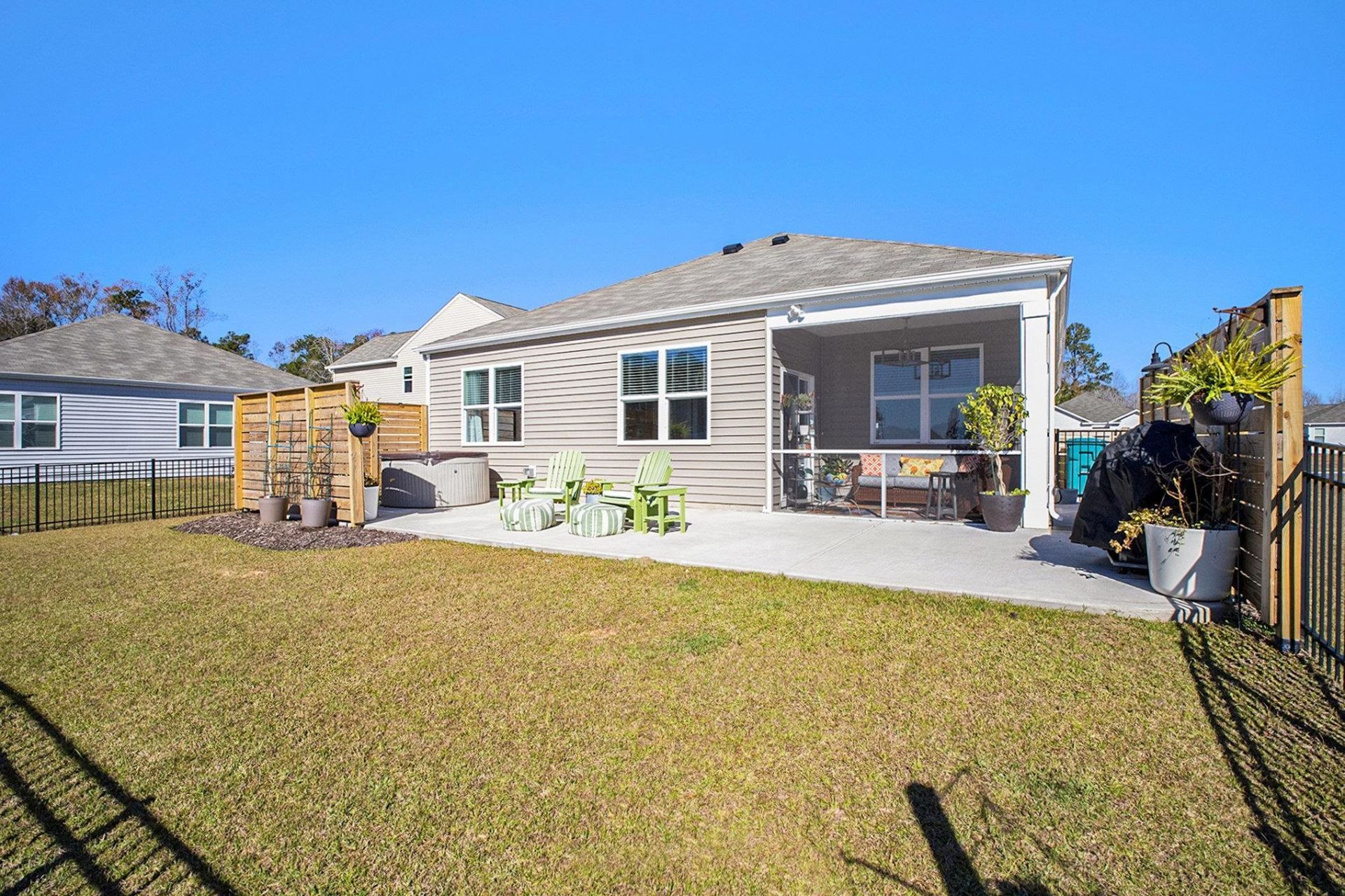 409 Samara Dr. Photo 30