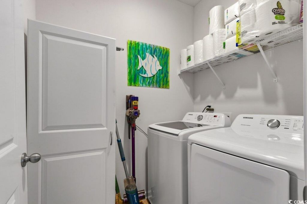 2900 Pegasus Place Photo 22