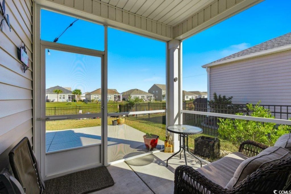 2900 Pegasus Place Photo 23