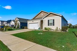 2900 Pegasus Place photo 4