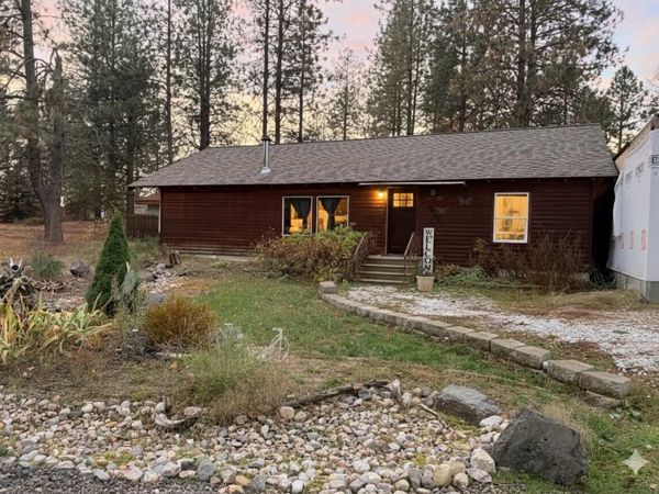 6356 Sundown Rd, Nine Mile Falls, WA 99026