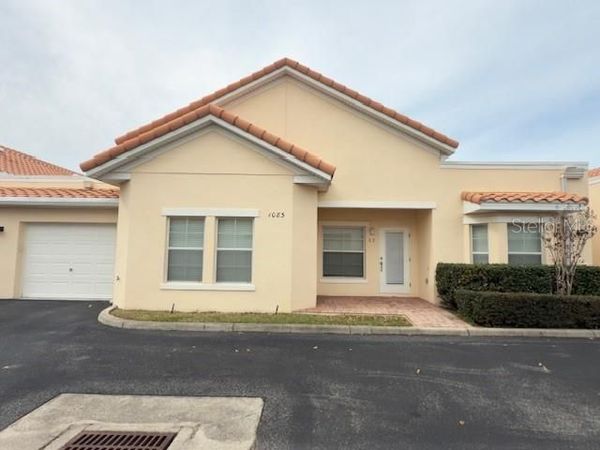 1083 DAVID WALKER DRIVE, Unit C3, TAVARES, FL 32778