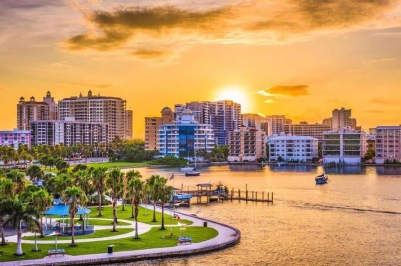 2100 Dr Martin Luther King Jr Way, Sarasota, FL 34234 Photo