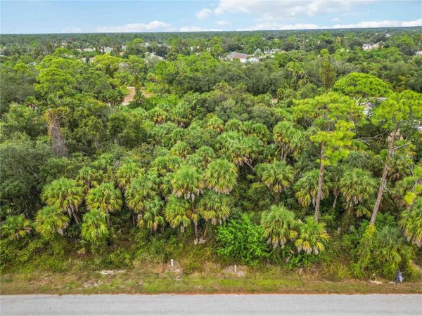 17370 WELLSLEY AVENUE, PORT CHARLOTTE, FL 33954