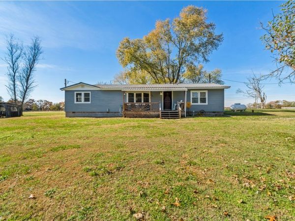 22367 Highway 72, Gravette, AR 72736