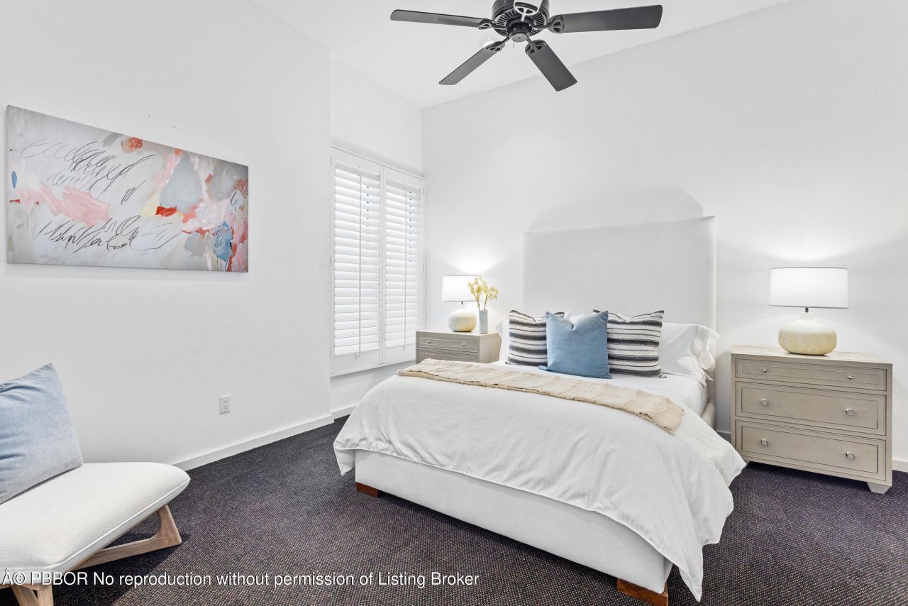 2 Sloans Curve Drive, Unit ., Palm Beach, FL 33480 Photo