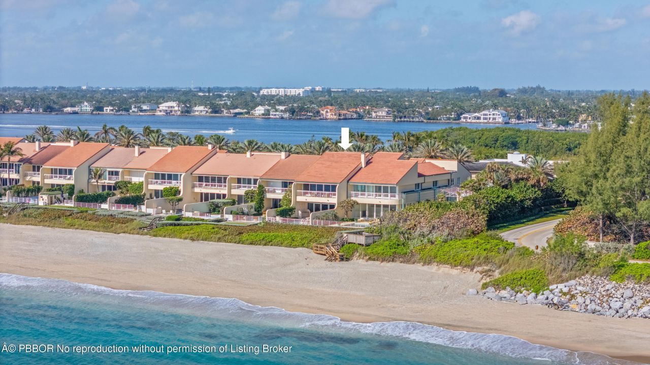 2 Sloans Curve Drive, Unit ., Palm Beach, FL 33480 Photo