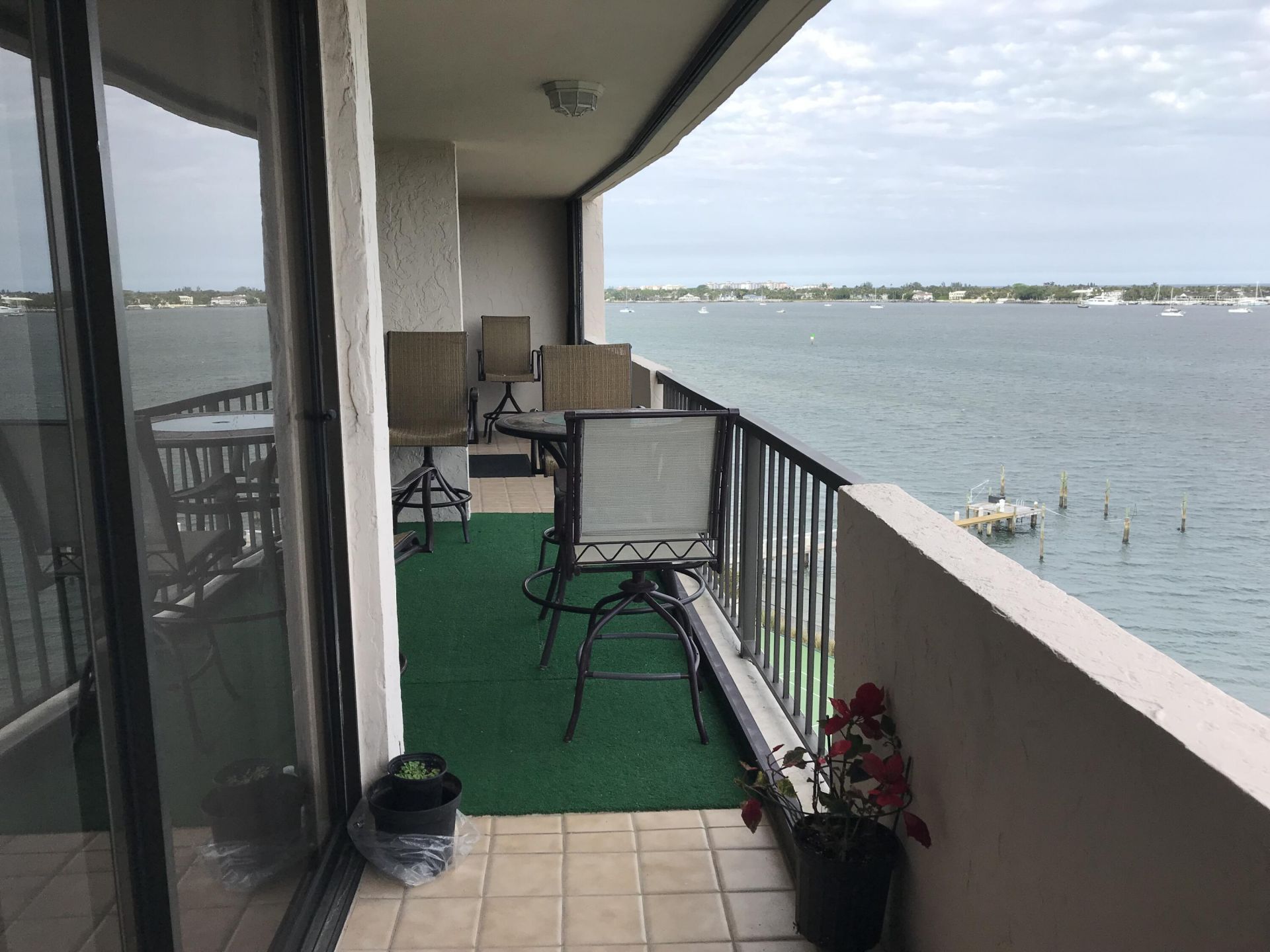 5200 N Flagler Drive Se, Unit 702, West Palm Beach, FL 33407 Photo