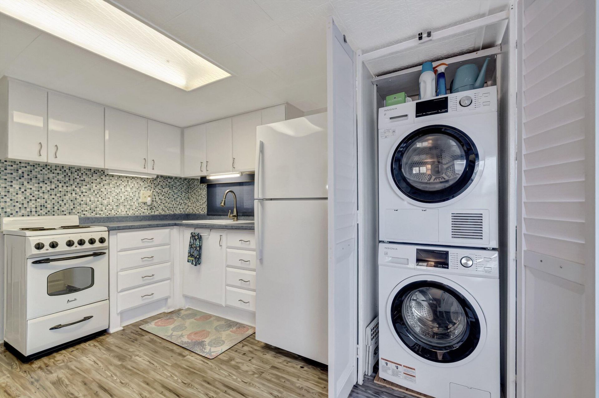 18 Juniper Drive, Unit J, Briny Breezes, FL 33435 Photo