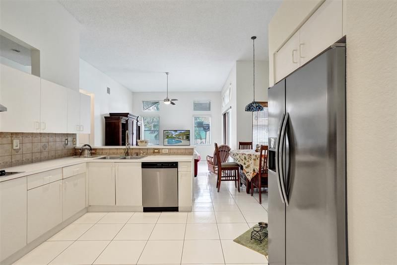 6411 NW 41st Street, Coral Springs, FL 33067 Photo