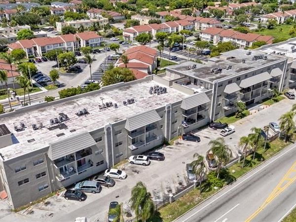 5100 SW 41st St, Unit 3FL-321, Pembroke Park, FL 33023