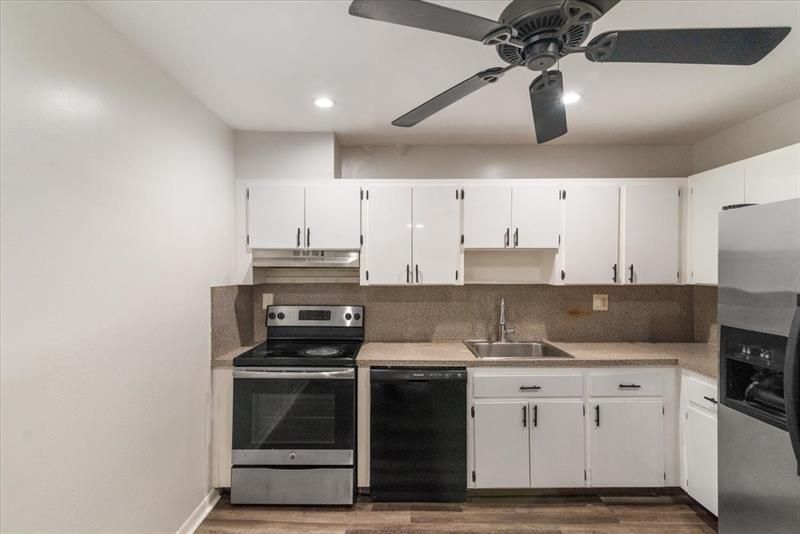 5100 SW 41st Street, Unit 3FL-321, Pembroke Park, FL 33023 Photo