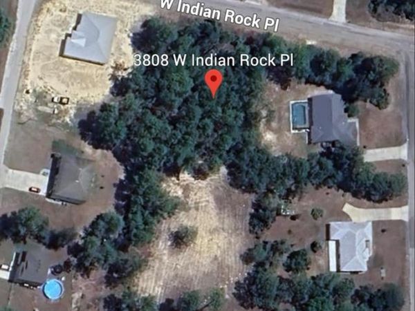 3808 W Indian Rock Place, Citrus Springs, FL 34433
