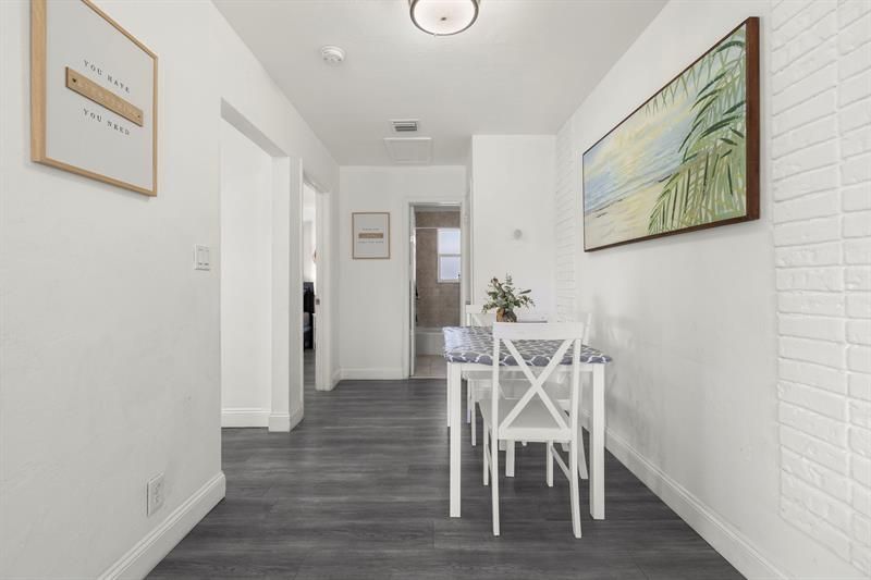 413-415 SE 23rd Street, Fort Lauderdale, FL 33316 Photo