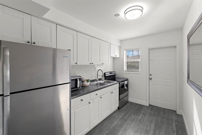 413-415 SE 23rd Street, Fort Lauderdale, FL 33316 Photo