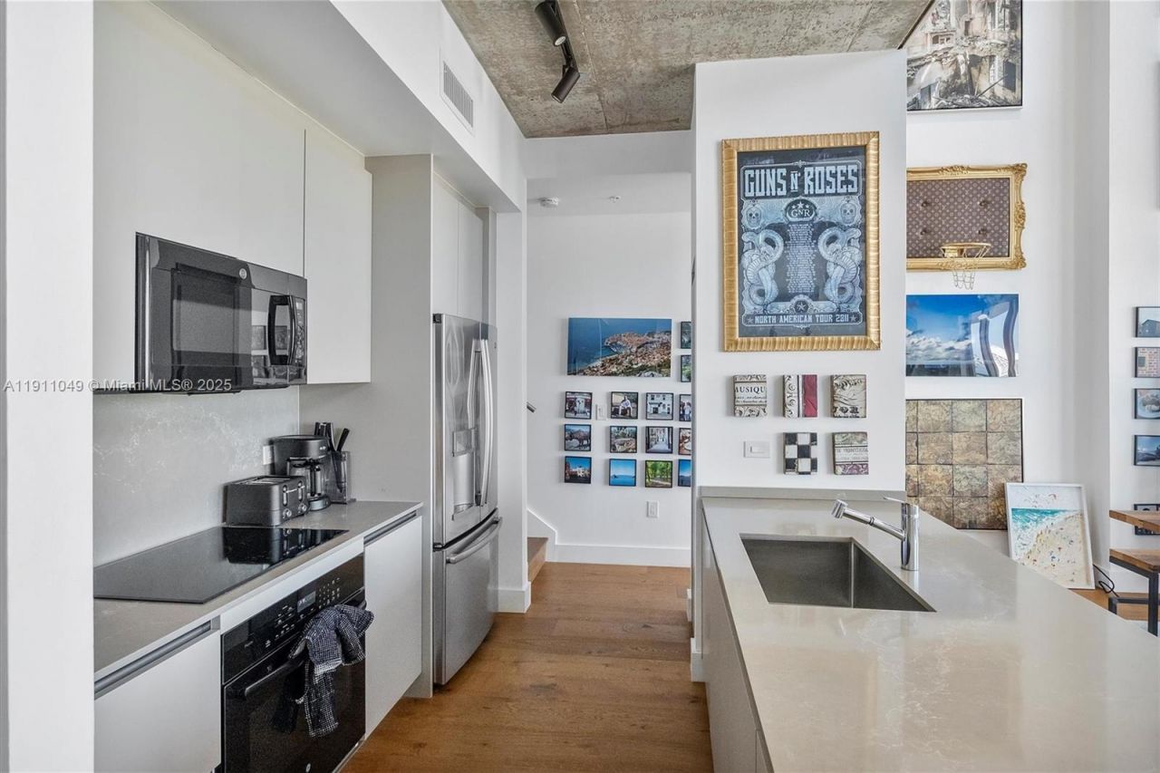 3470 E Coast Ave, Unit PH202, Miami, FL 33137 Photo