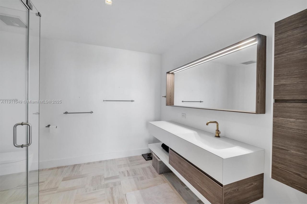 3470 E Coast Ave, Unit PH202, Miami, FL 33137 Photo