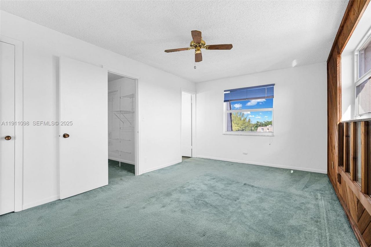 5911 NE 14th Ln, Unit 505S, Fort Lauderdale, FL 33334 Photo