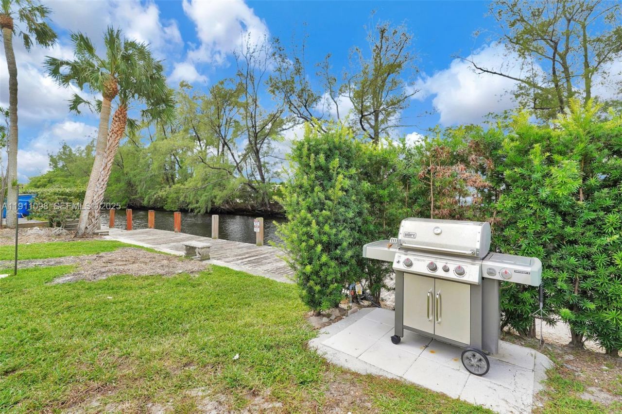 5911 NE 14th Ln, Unit 505S, Fort Lauderdale, FL 33334 Photo