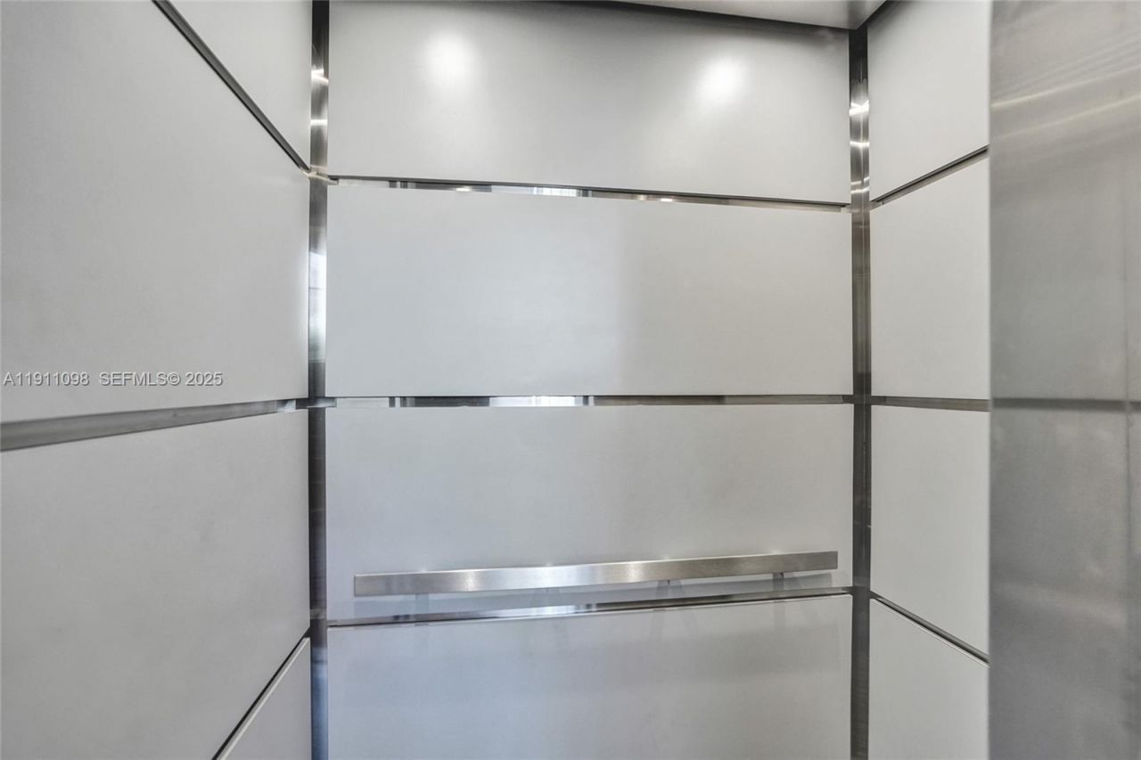 5911 NE 14th Ln, Unit 505S, Fort Lauderdale, FL 33334 Photo