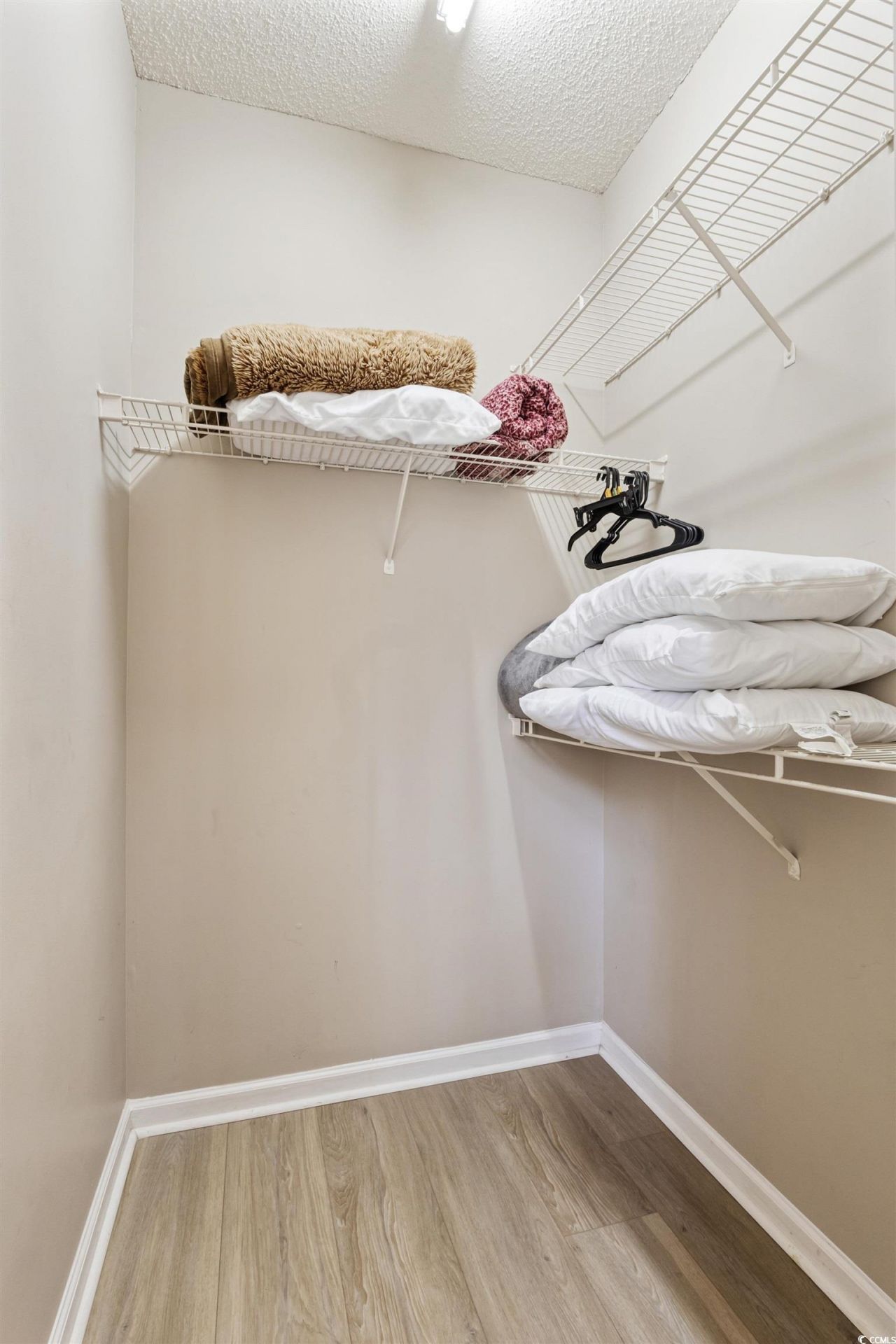 9776 Leyland Dr. Photo 22