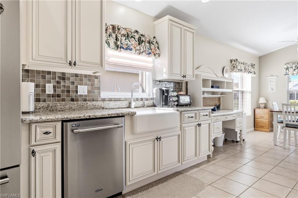 17581 Coconut Palm Ct, North Fort Myers, FL 33917 Photo