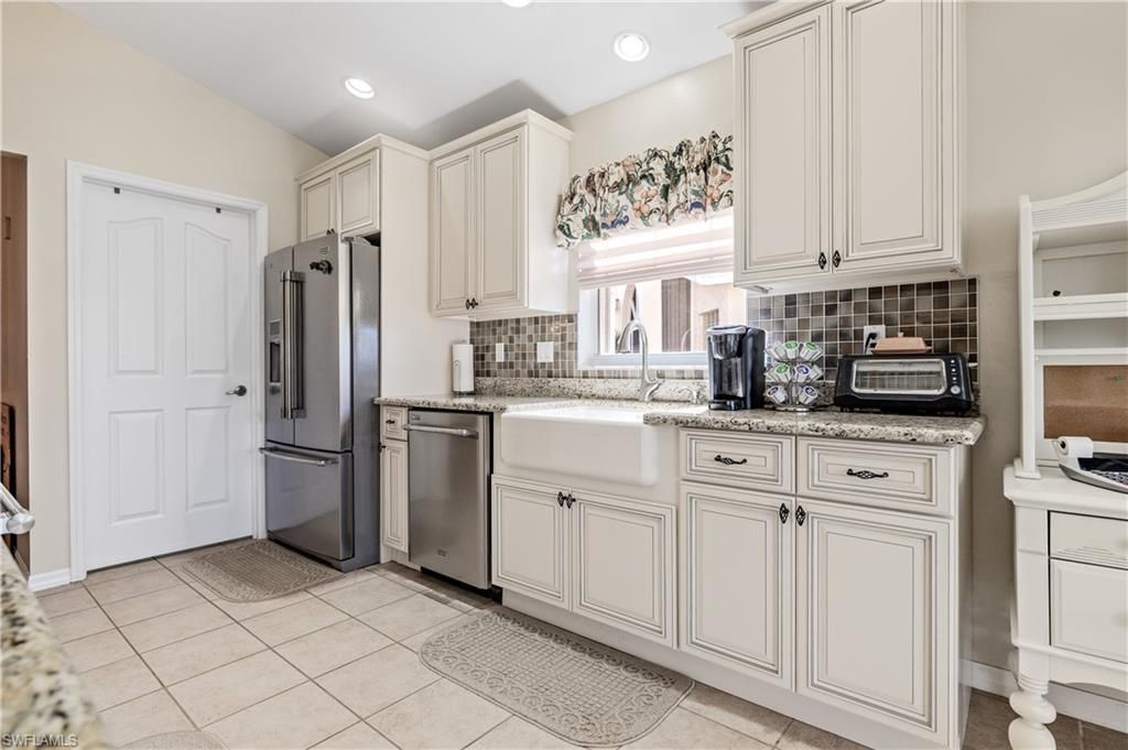 17581 Coconut Palm Ct, North Fort Myers, FL 33917 Photo