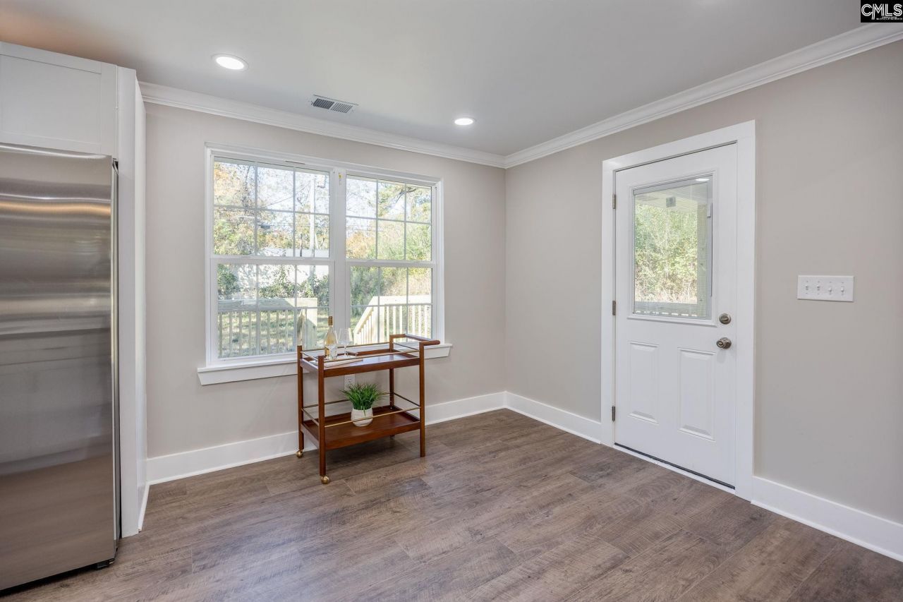 2719 Glenwood Road Photo 10