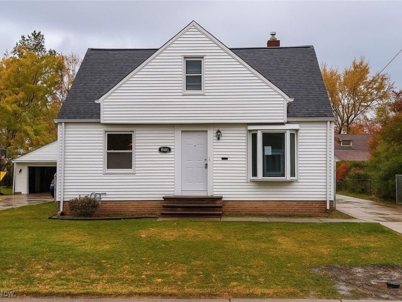 30325 Mildred Drive, Willowick, OH 44095 Photo 1