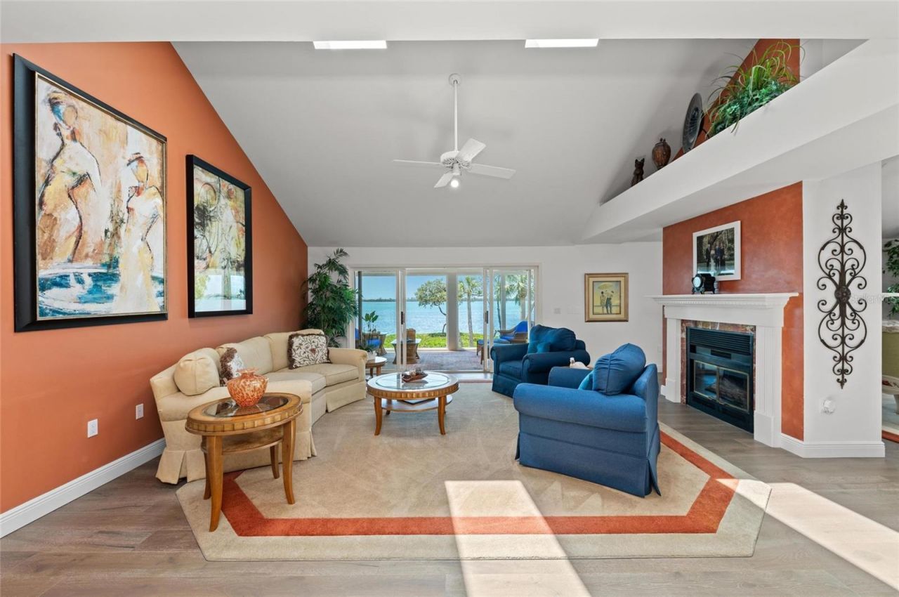 78 Tidy Island Boulevard, Bradenton, FL 34210 Photo
