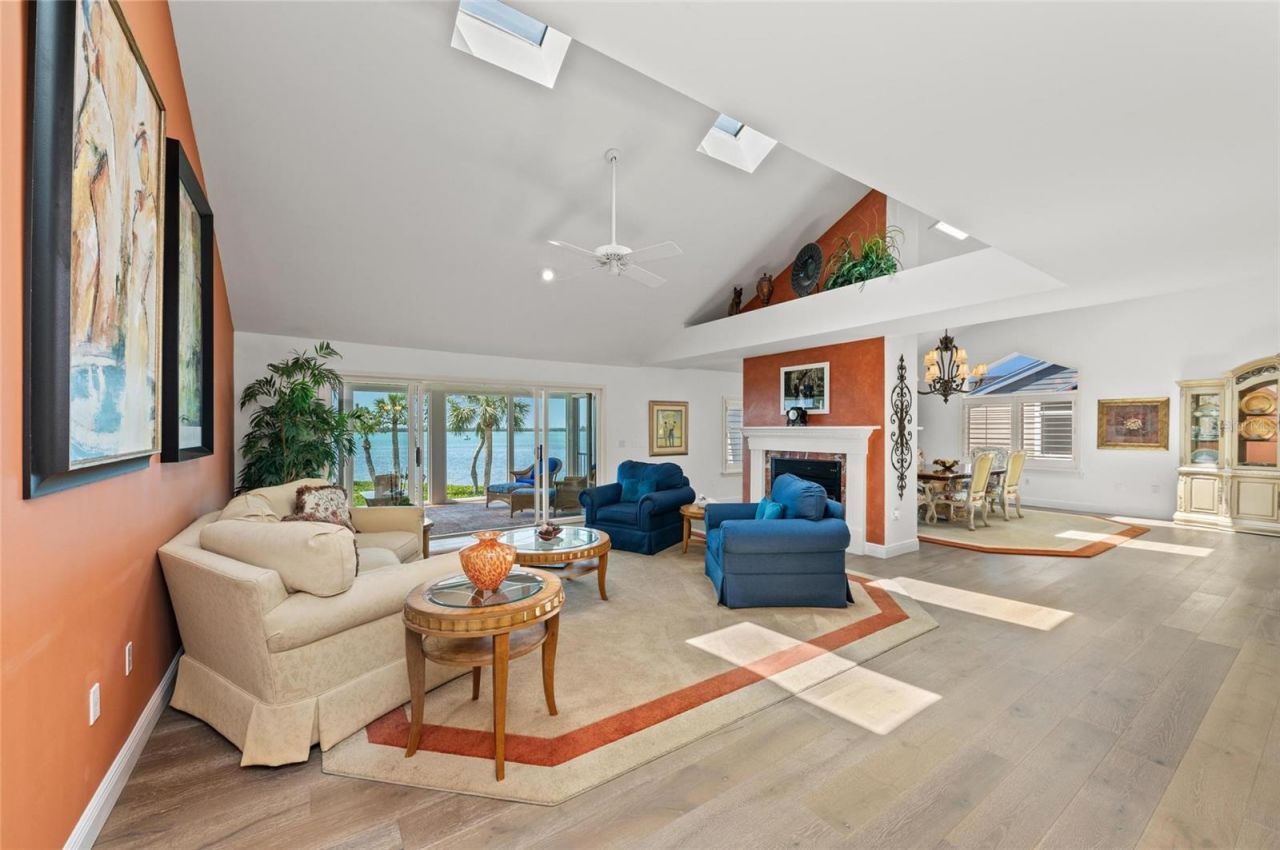 78 Tidy Island Boulevard, Bradenton, FL 34210 Photo