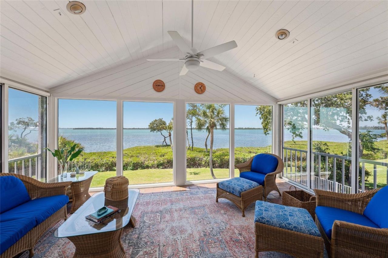 78 Tidy Island Boulevard, Bradenton, FL 34210 Photo