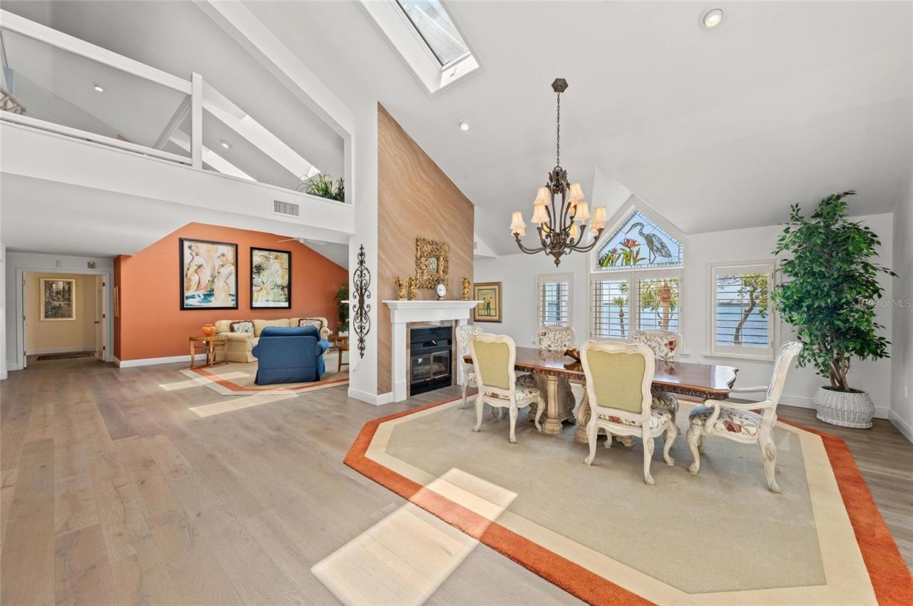 78 Tidy Island Boulevard, Bradenton, FL 34210 Photo