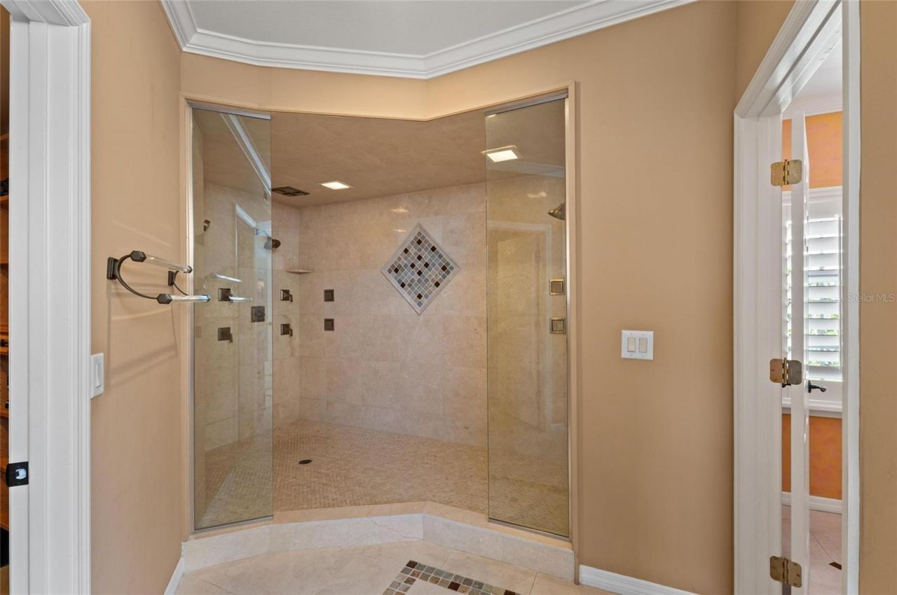 78 Tidy Island Boulevard, Bradenton, FL 34210 Photo