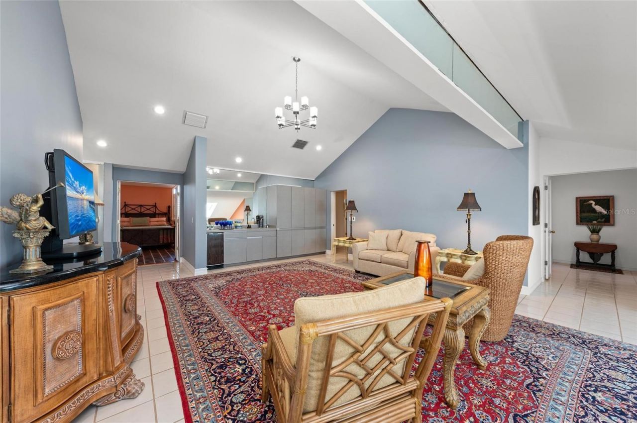 78 Tidy Island Boulevard, Bradenton, FL 34210 Photo