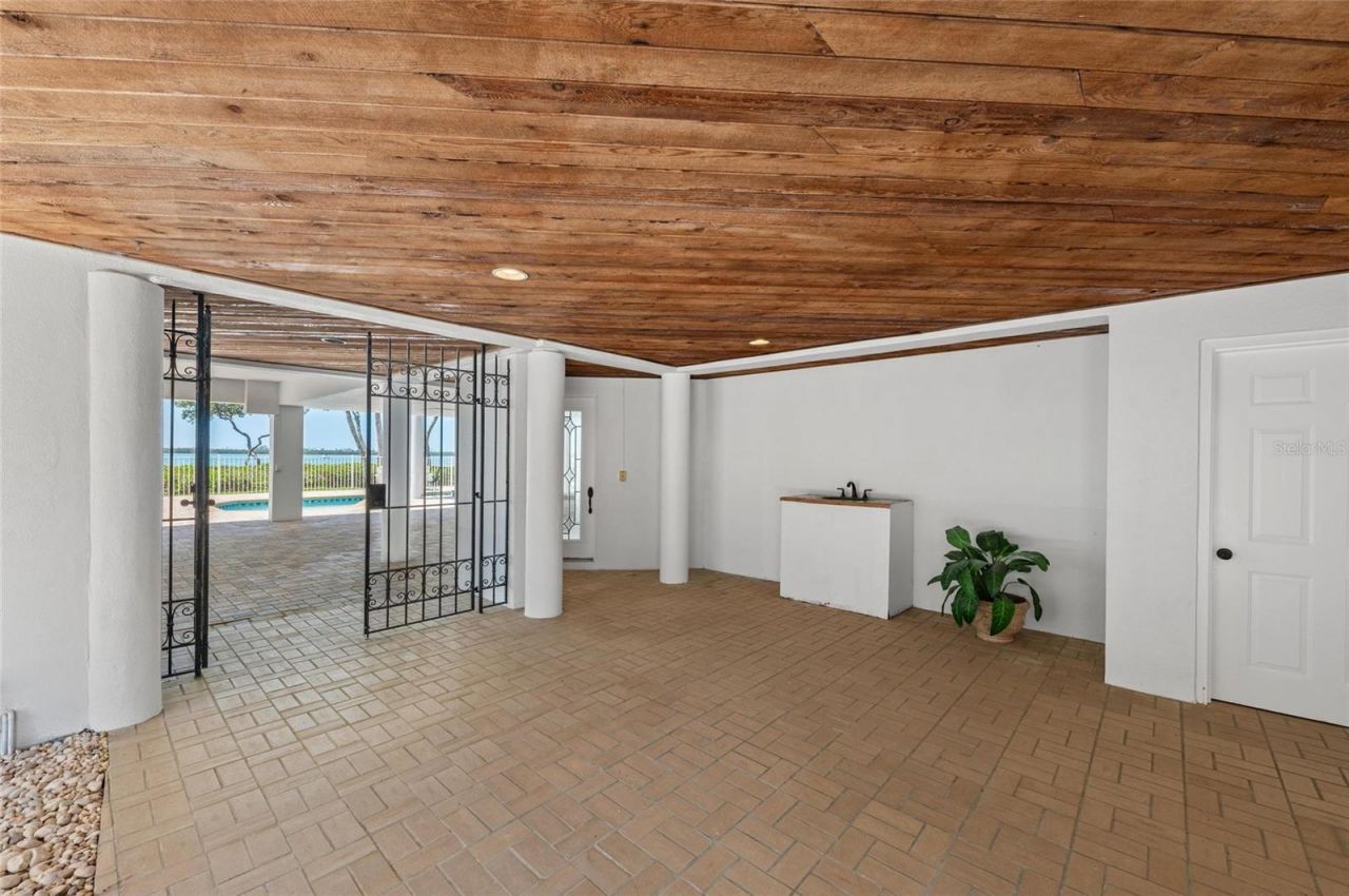 78 Tidy Island Boulevard, Bradenton, FL 34210 Photo